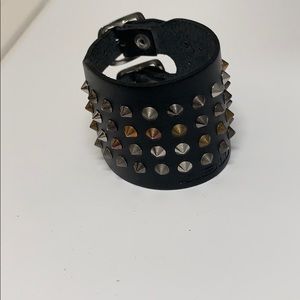 MET studded faux leather bracelet